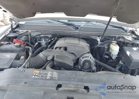 2014 Chevrolet Tahoe Ls z USA, uszkodzony, nr VIN 1GNSKAE02ER143754